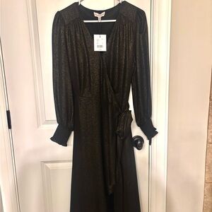 Gibson Latimer Shimmering Black Long Sleeve Dress